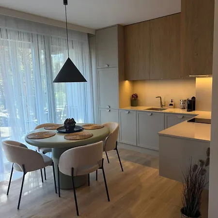 Krystal 2 - Kompleks Hevenia *